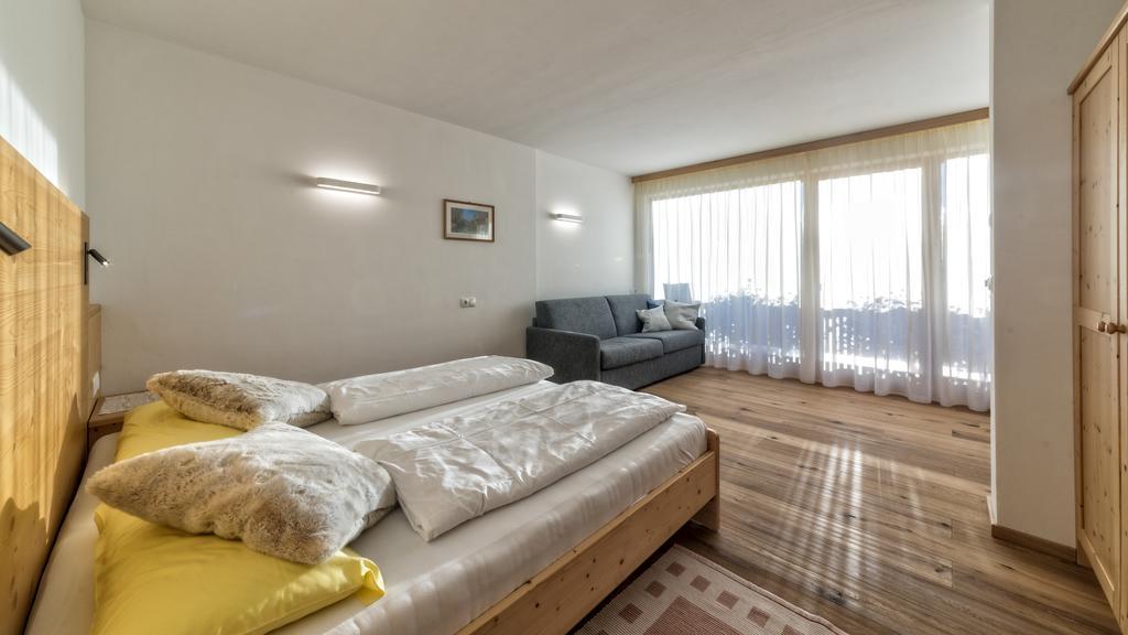 Hotel Moritz Dobbiaco Bagian luar foto