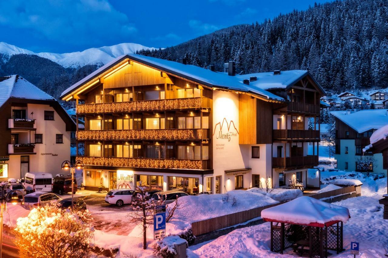 Hotel Moritz Dobbiaco Bagian luar foto